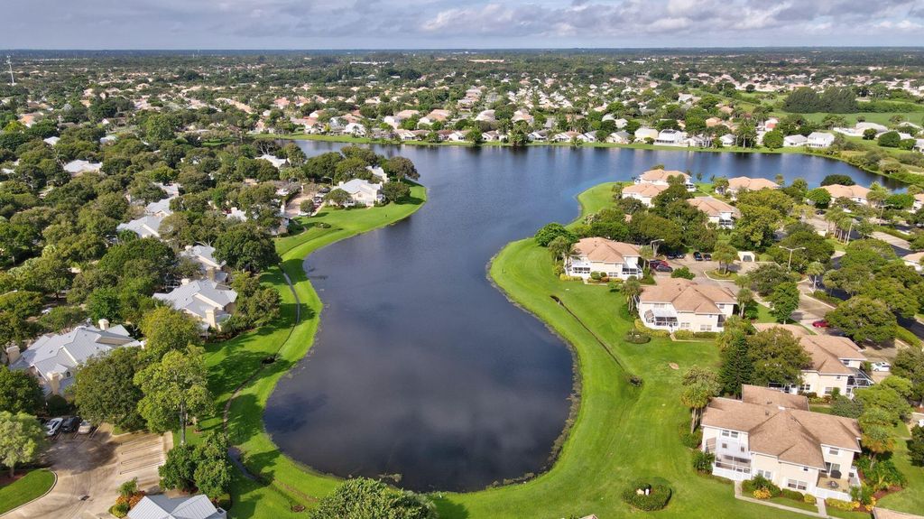 Photo of 5802 Wheatley Court, Boynton Beach, FL 33436 (MLS # R11102572)