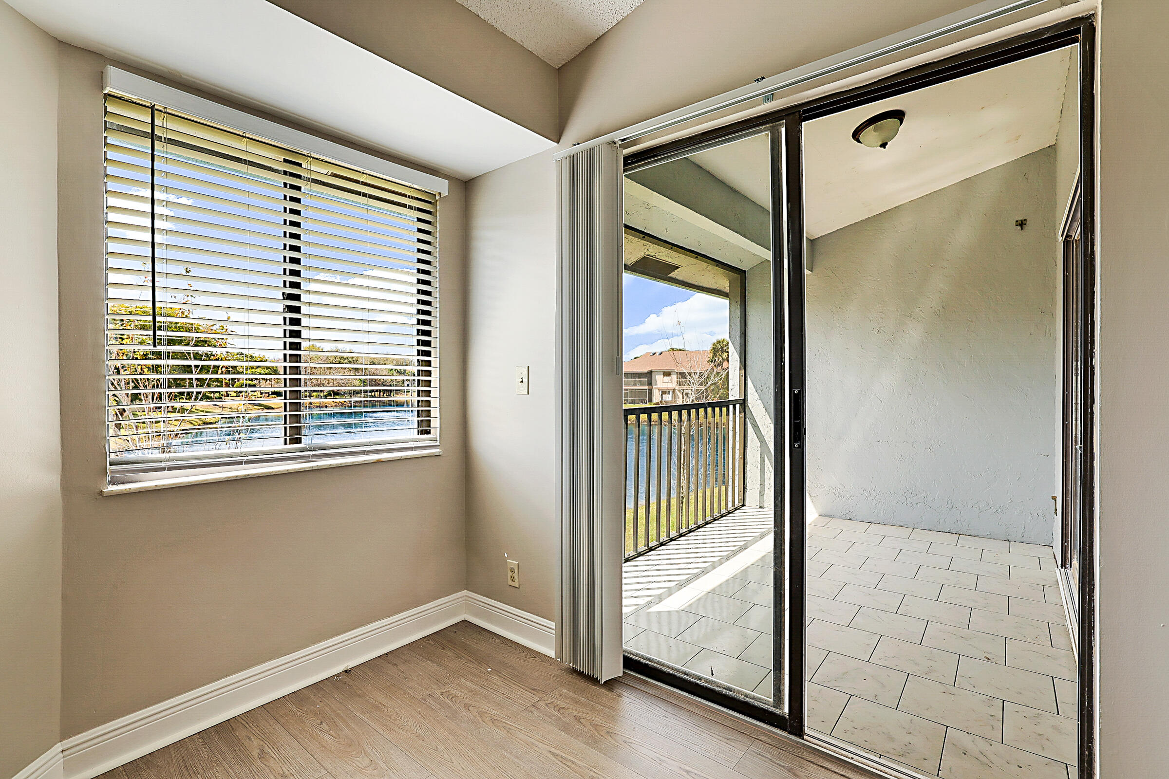 HARBOUR POINTE AT RIVER BRIDGE CONDO - Residential Lease