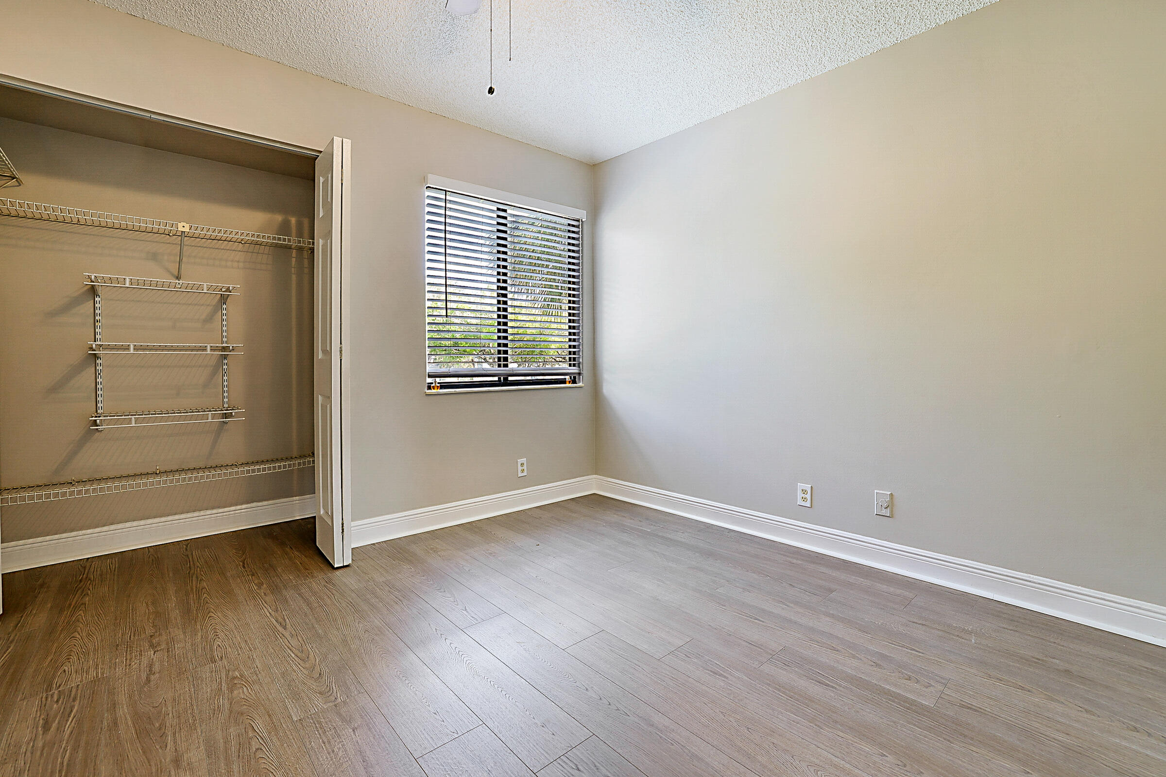 HARBOUR POINTE AT RIVER BRIDGE CONDO - Residential Lease