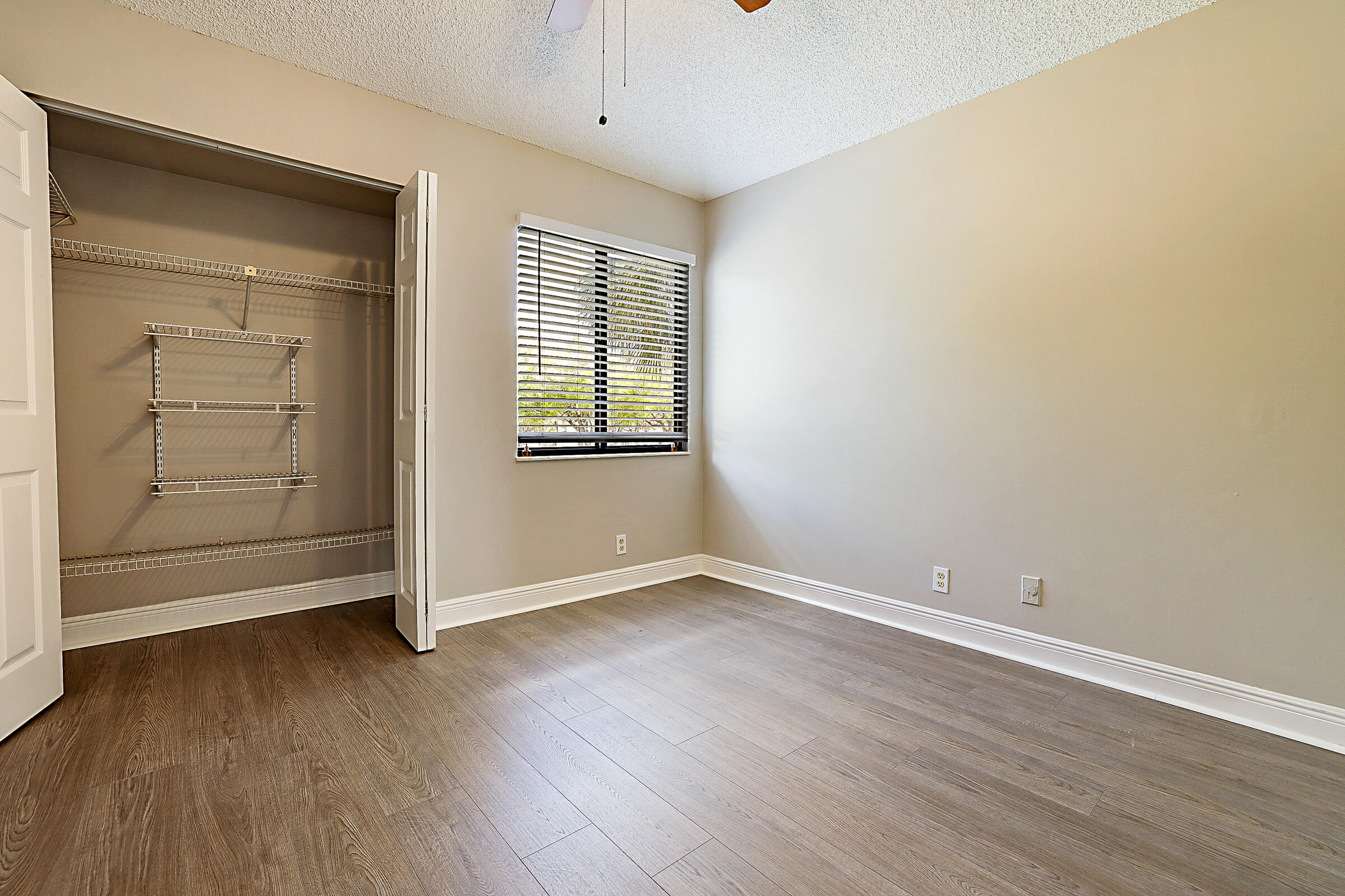 HARBOUR POINTE AT RIVER BRIDGE CONDO - Residential Lease