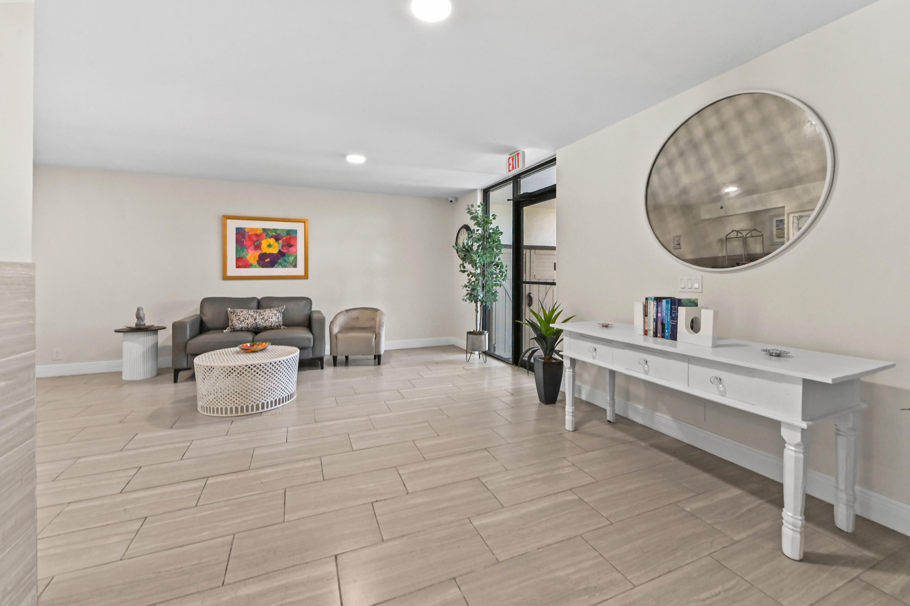 955 Egret Circle 408