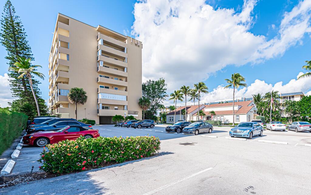 HORIZON WEST CONDO - Residential