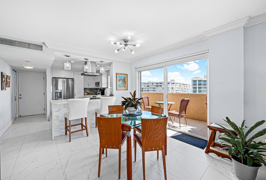HORIZON WEST CONDO - Residential