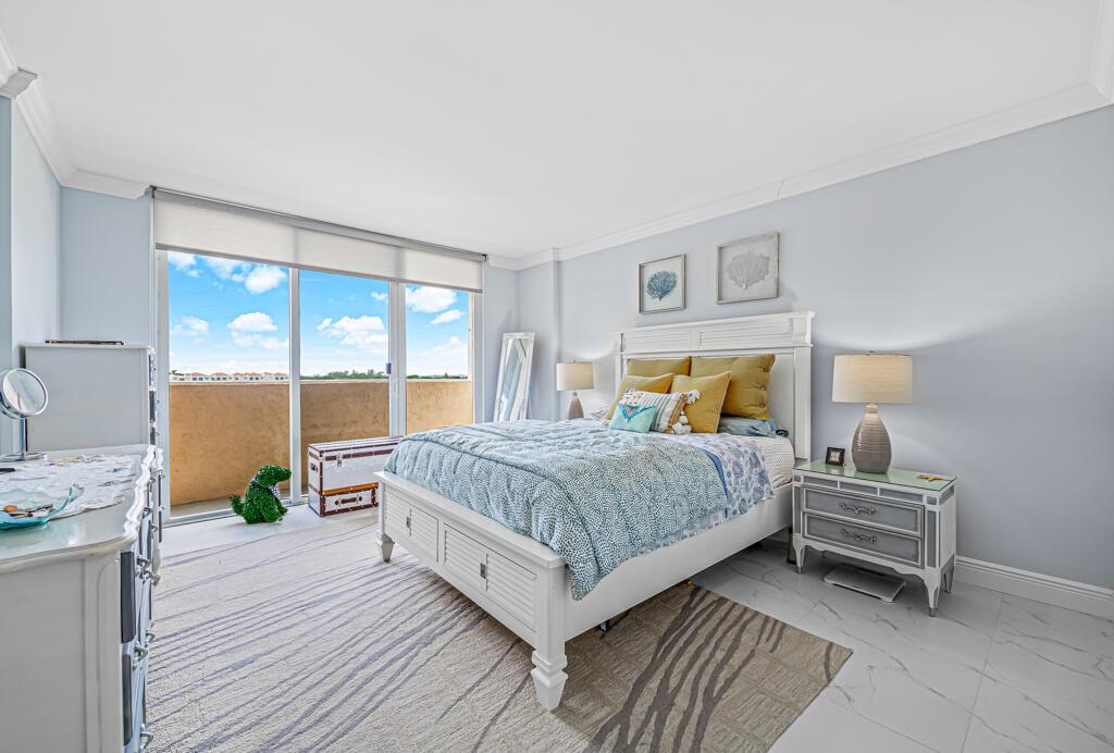 HORIZON WEST CONDO - Residential
