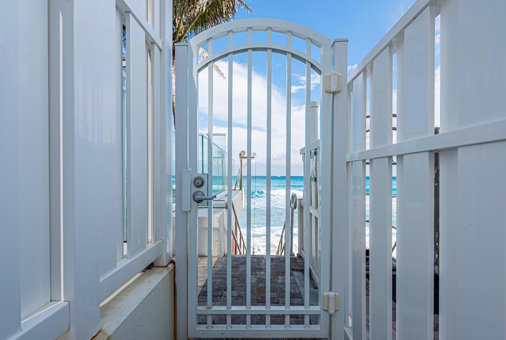 HORIZON WEST CONDO - Residential