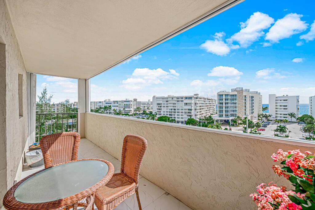 HORIZON WEST CONDO - Residential