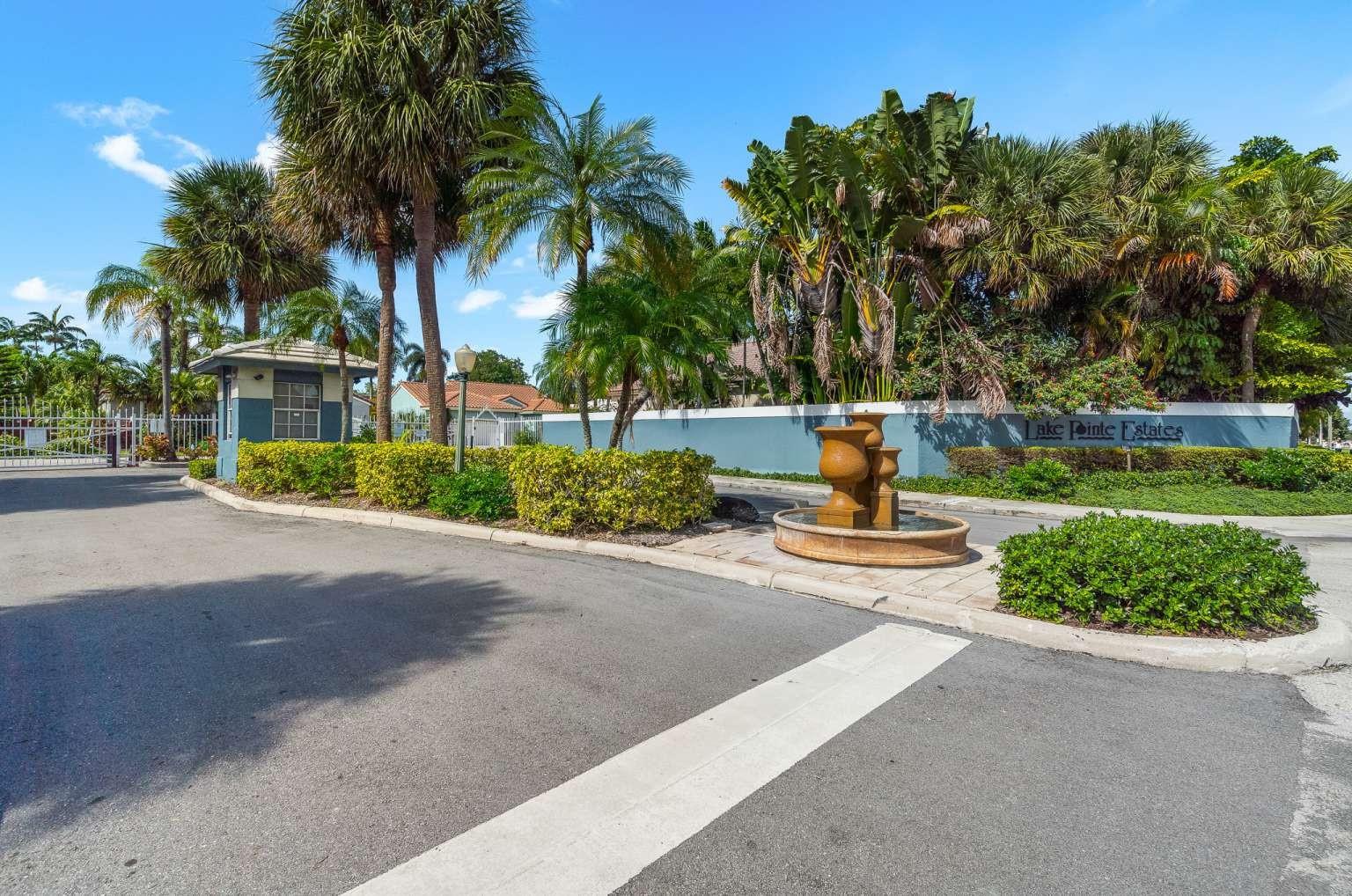 Oakland Lakes 111-7 B - Residential