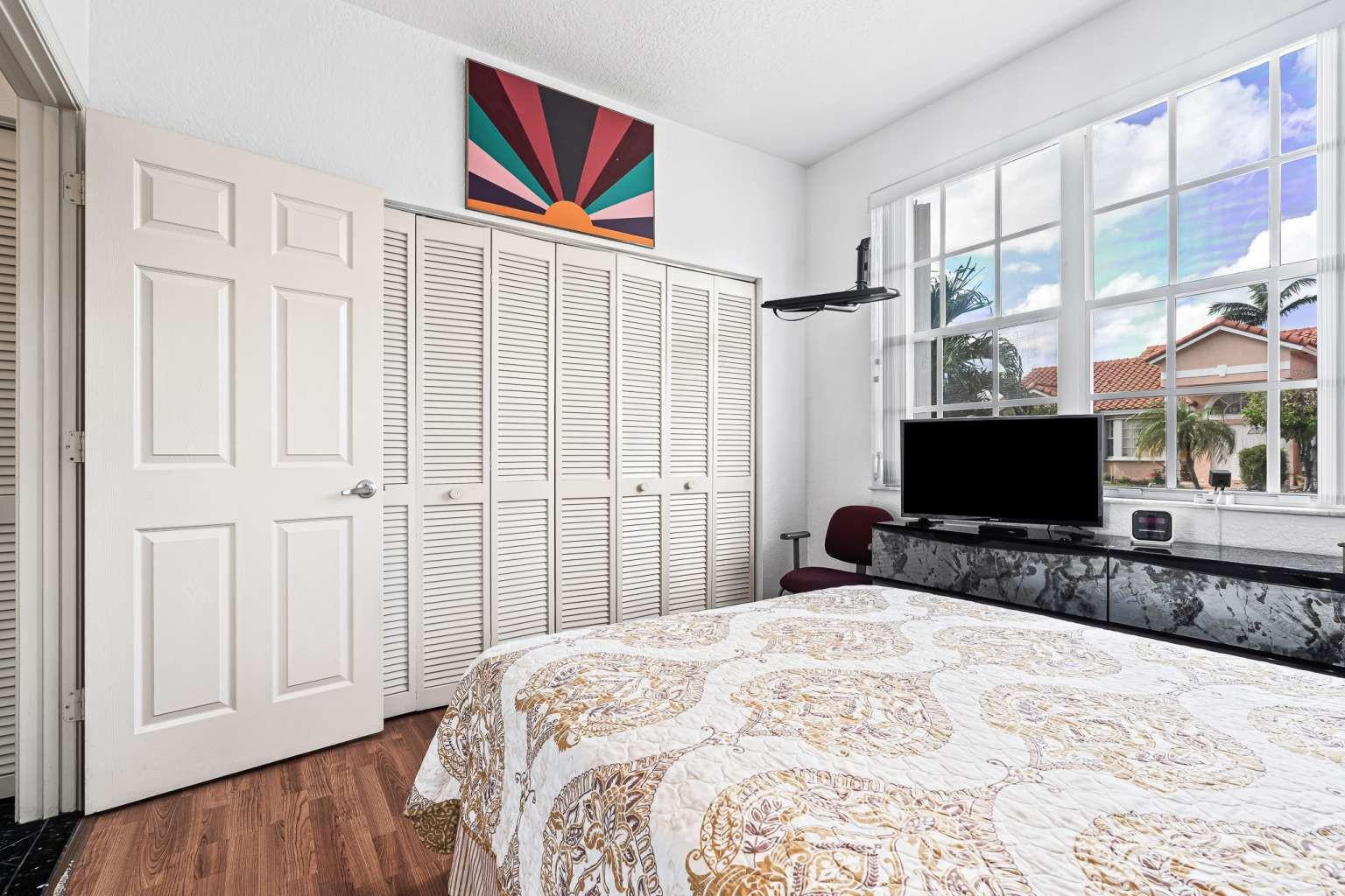 Oakland Lakes 111-7 B - Residential