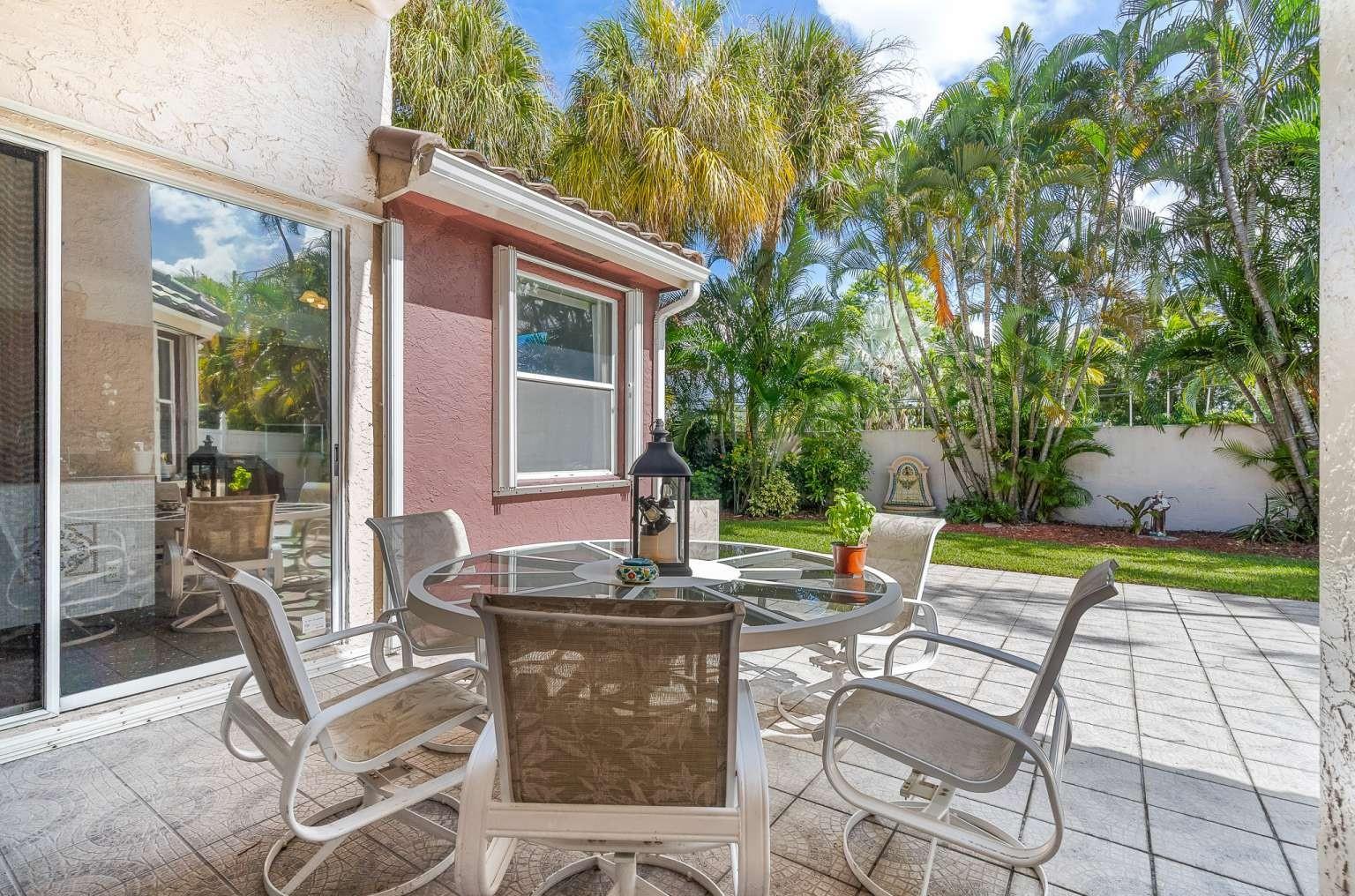 Oakland Lakes 111-7 B - Residential