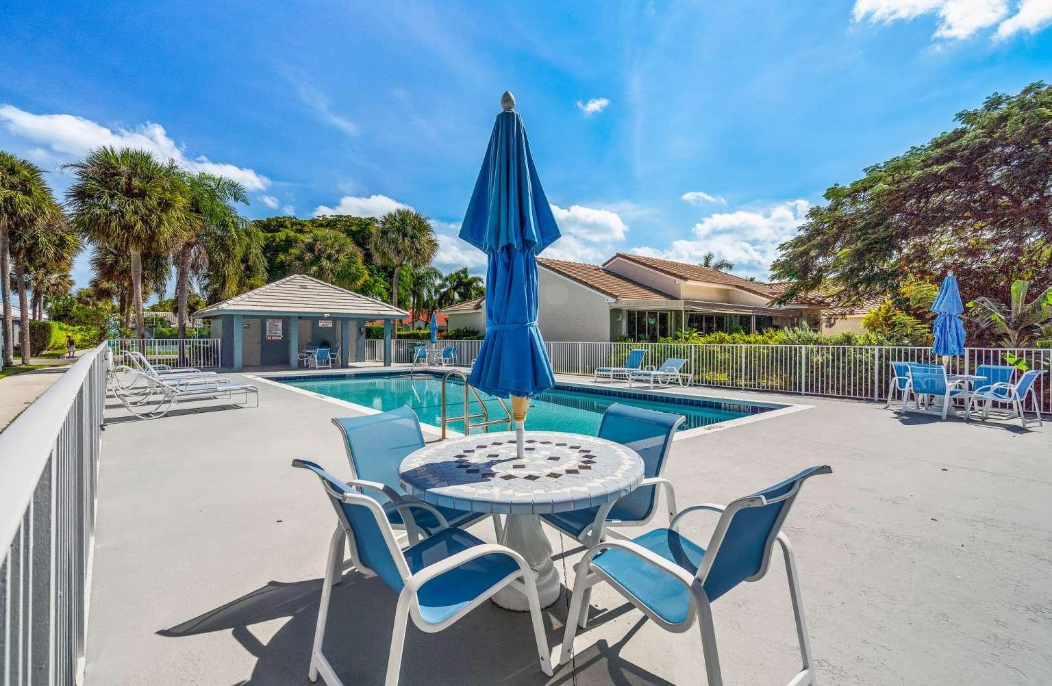 Oakland Lakes 111-7 B - Residential