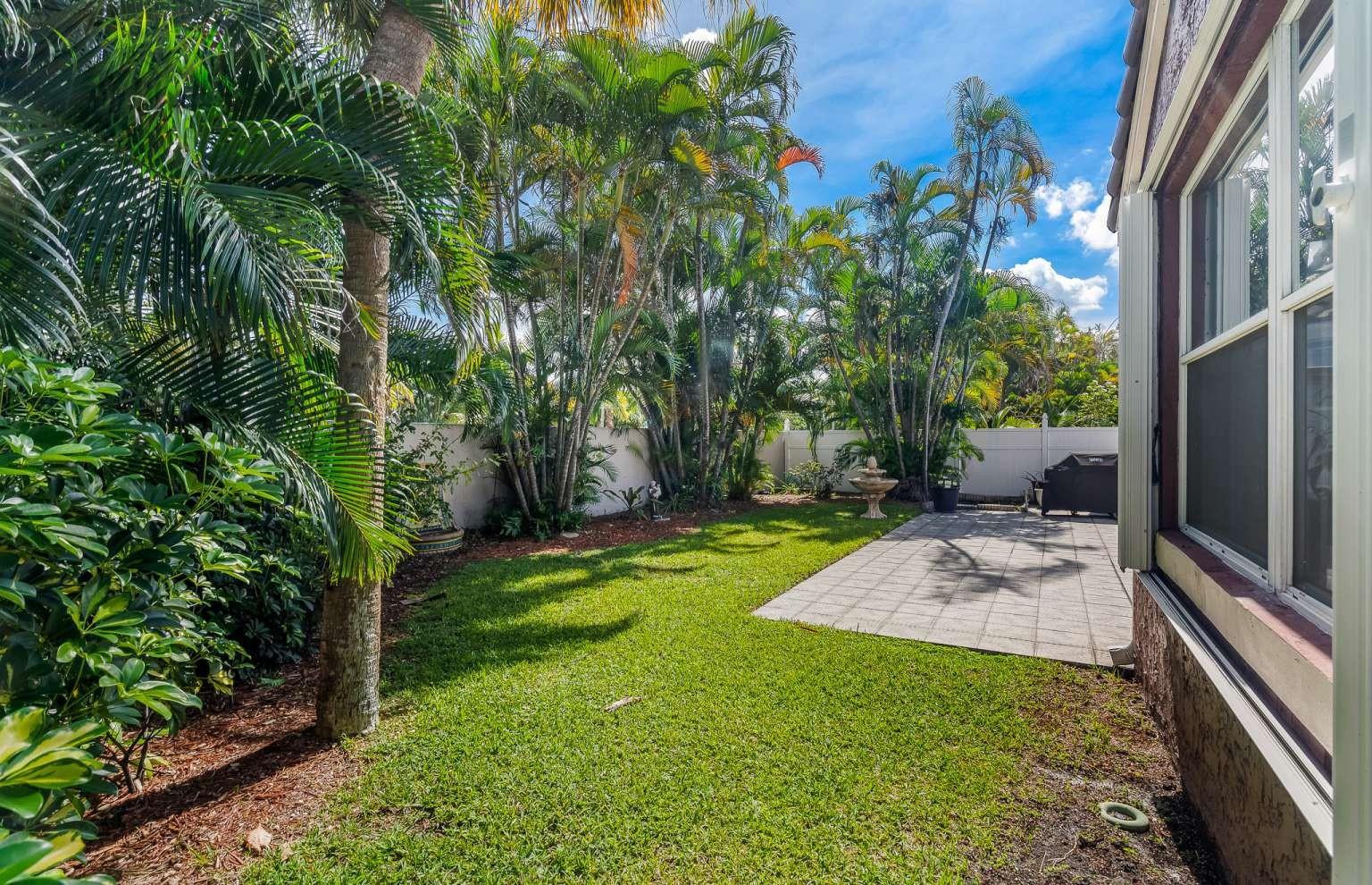 Oakland Lakes 111-7 B - Residential