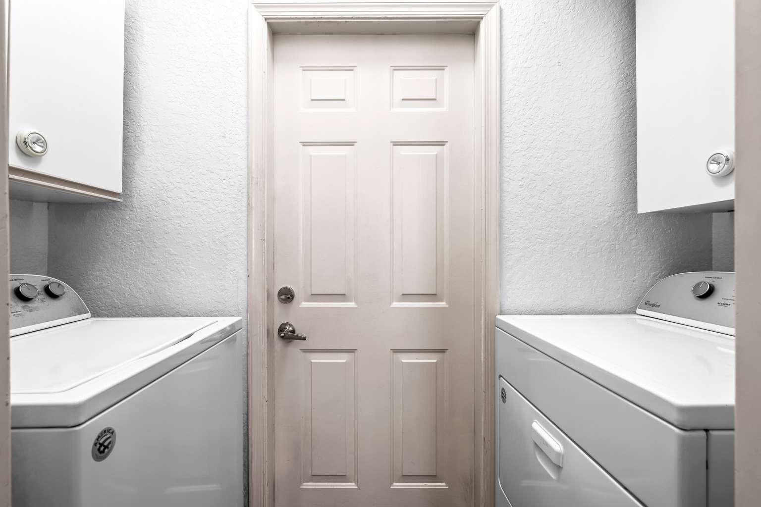 Oakland Lakes 111-7 B - Residential