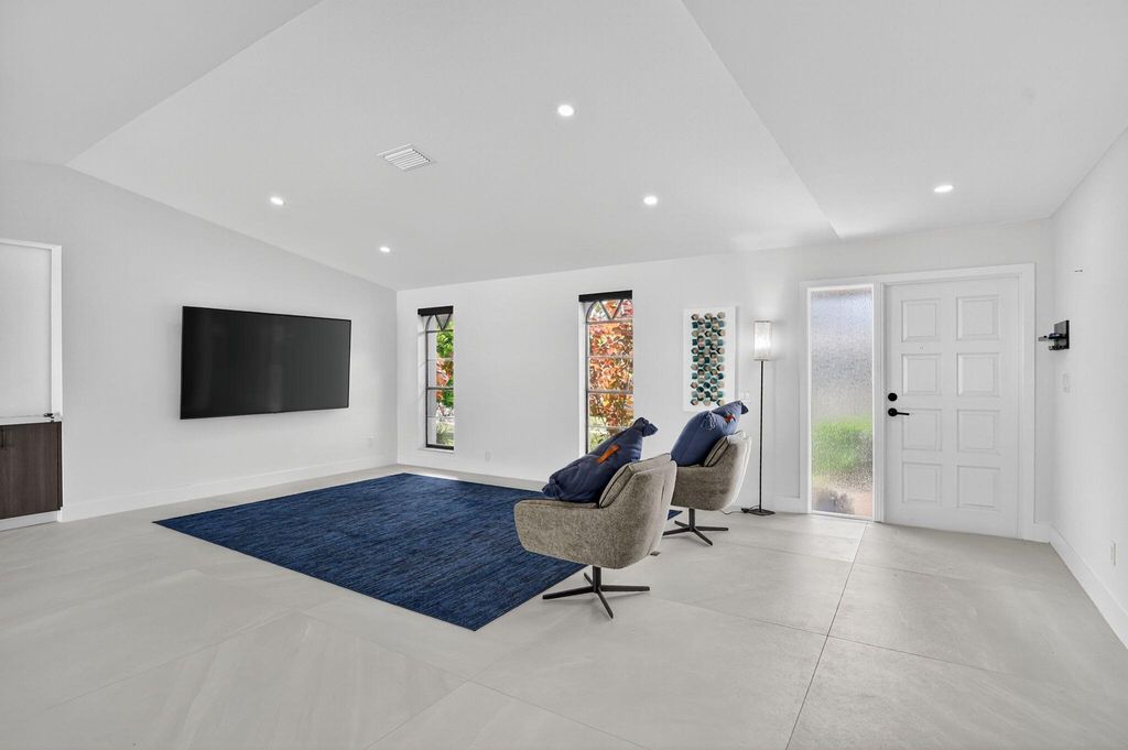 Photo of 20833 Sonrisa Way, Boca Raton, FL 33433 (MLS # R11108948)