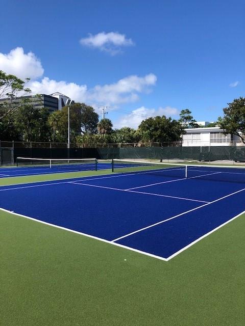 BAY COLONY CLUB - Residential