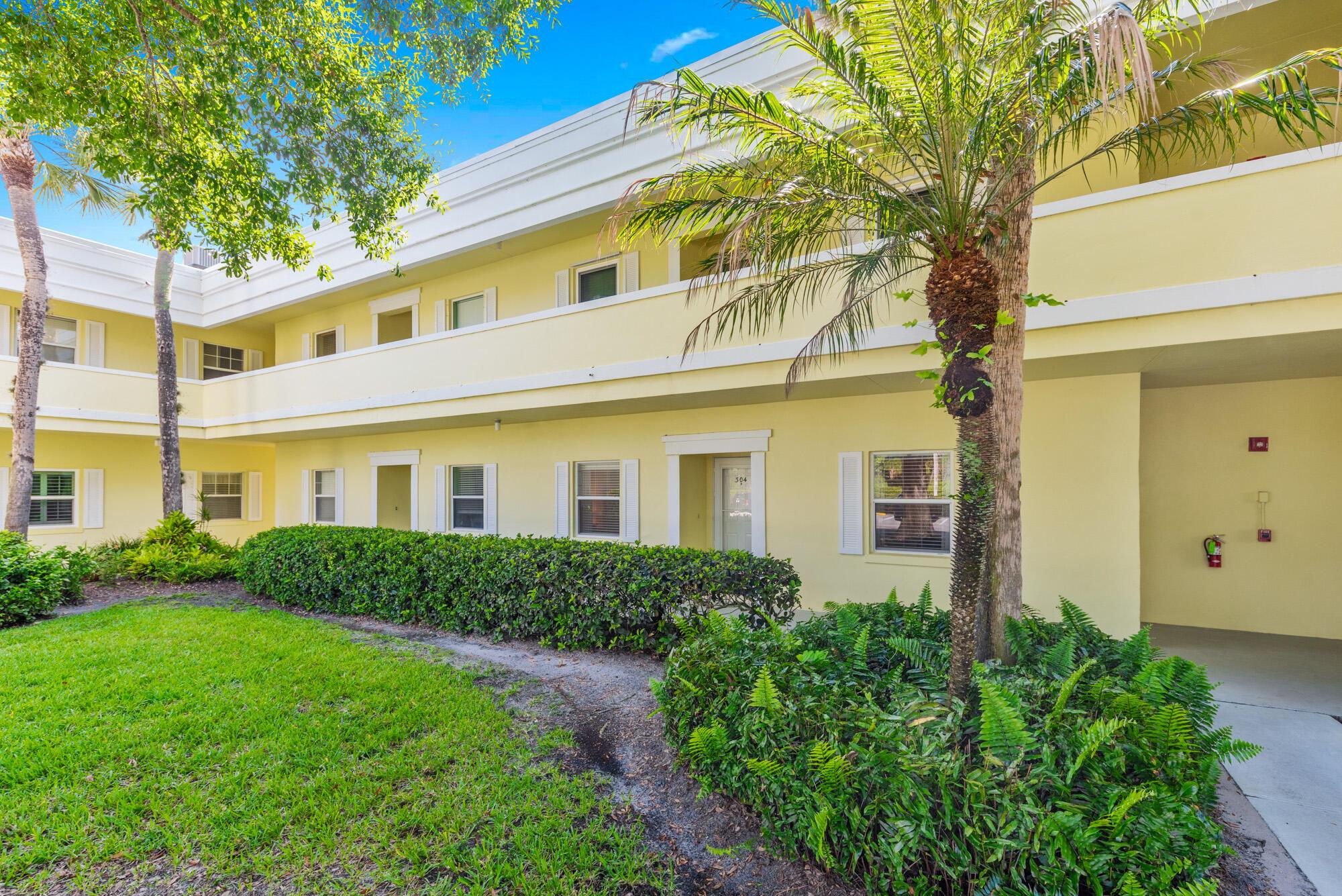 Stunning remodeled ground floor unit. Steps away from the community pool. Banyan house is open to all ages. Perfectly situated close to downtown Stuart and the beaches. The unit is complete with new stainless steel appliances, quartz countertops, new cabinetry and luxury laminate flooring throughout. The kitchen is open to the living area with beautiful garden views. There is extra storage next to the unit and every closet has been updated with built-ins. HOA fee includes, water, sewer and cable. No pick-up trucks or RV's and no renting for 2 years. Don't miss the virtual video tour.
