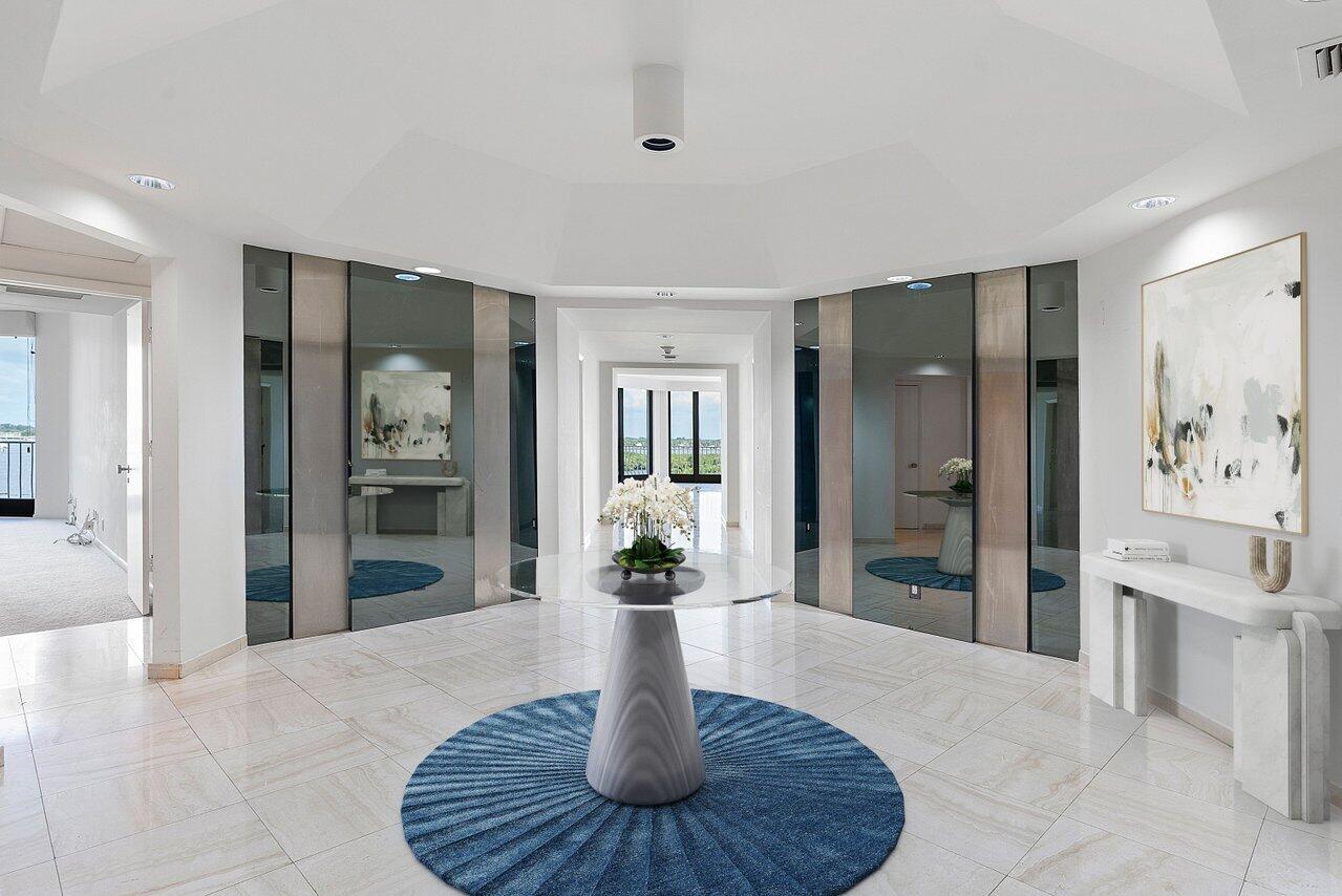 TWO THOUSAND CONDO - Residential