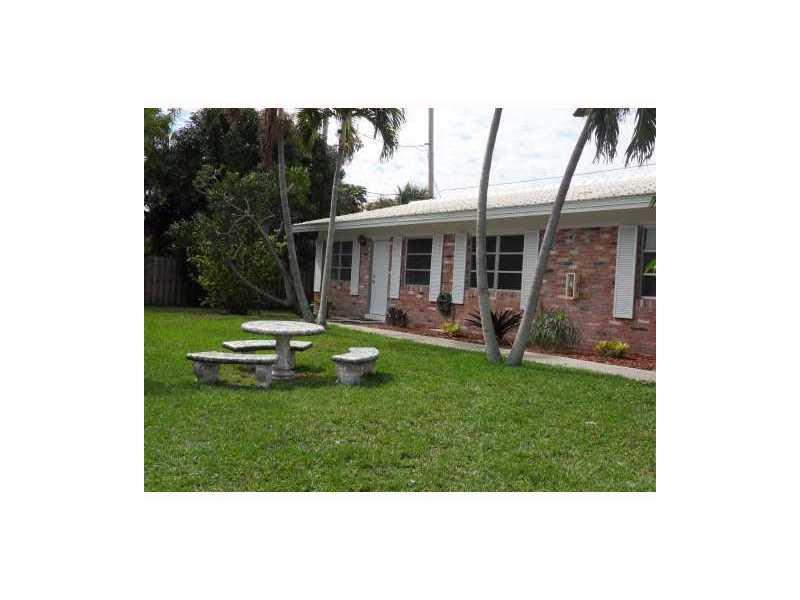 LIGHTHOUSE POINT 2/1 - Residential Lease