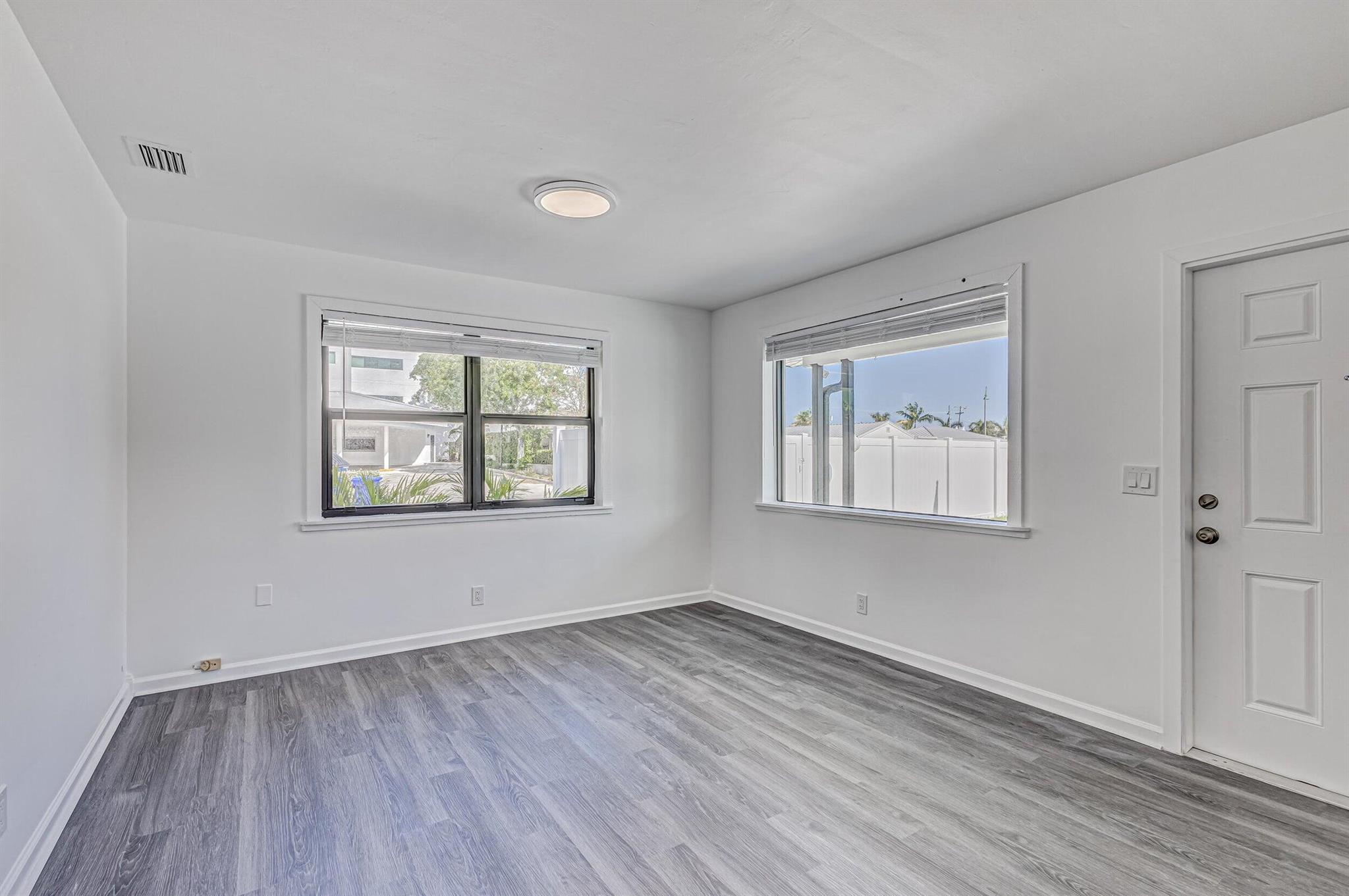 PALM BEACH SHORES - Residential Lease