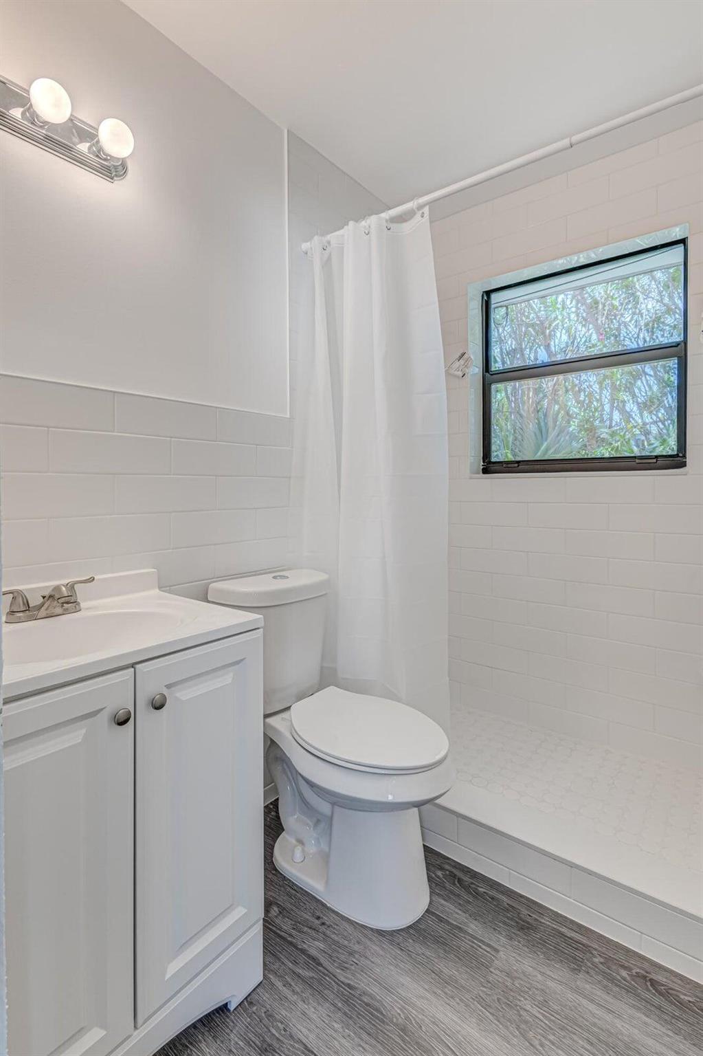 PALM BEACH SHORES - Residential Lease