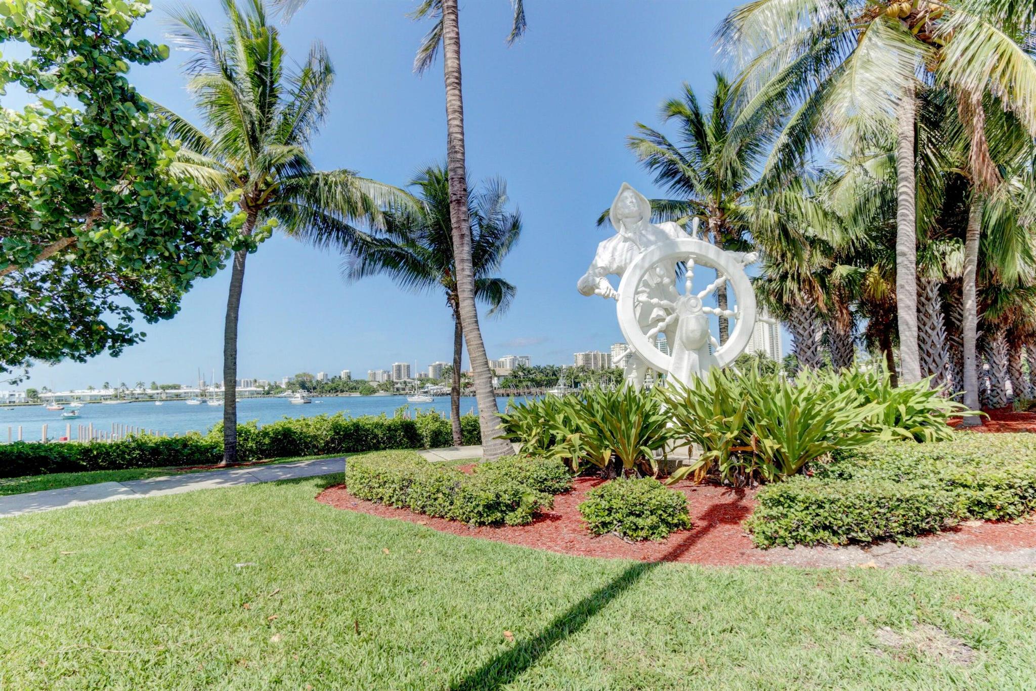 PALM BEACH SHORES - Residential Lease