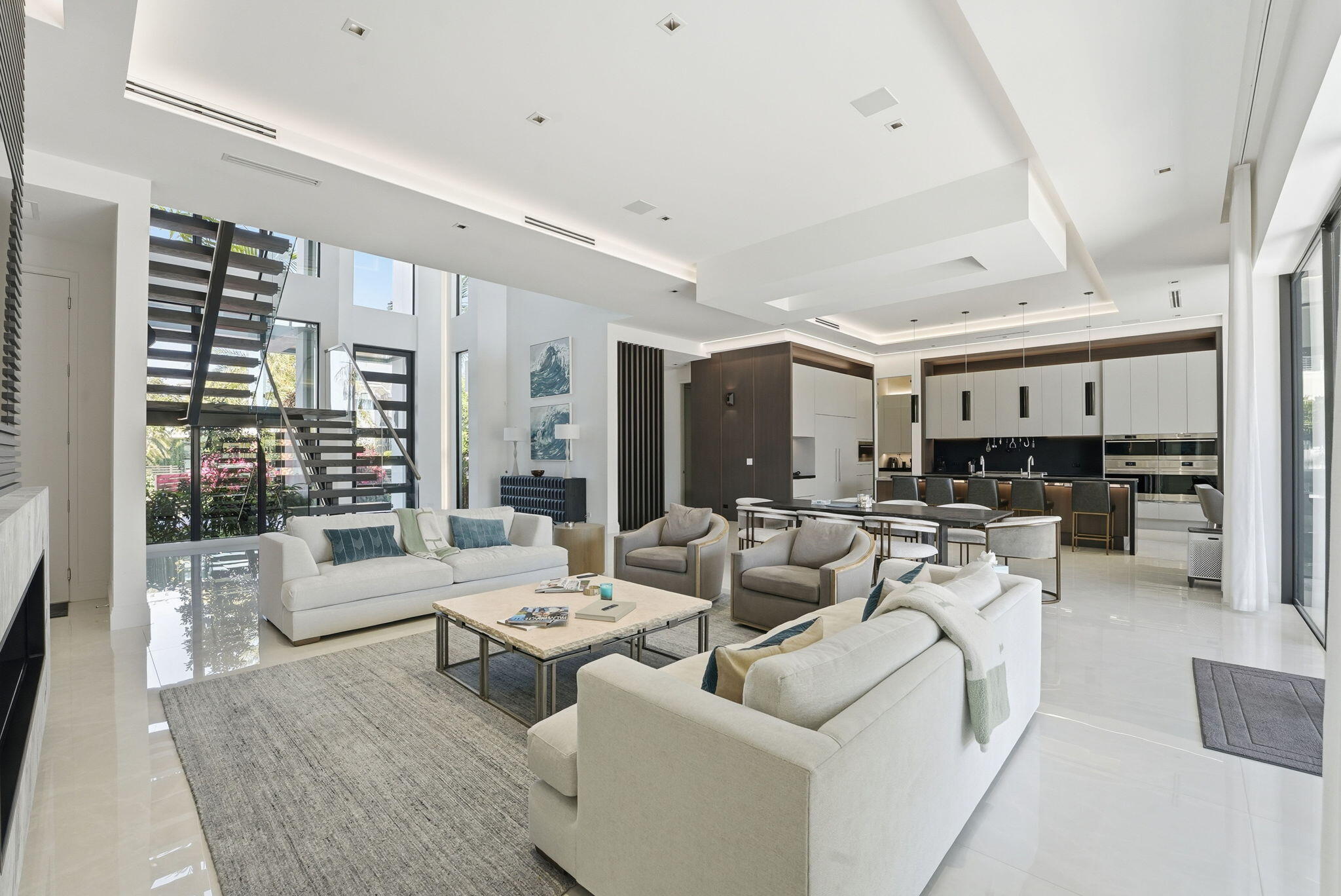 SUN AND SURF CLUB COMMUNITY - Residential