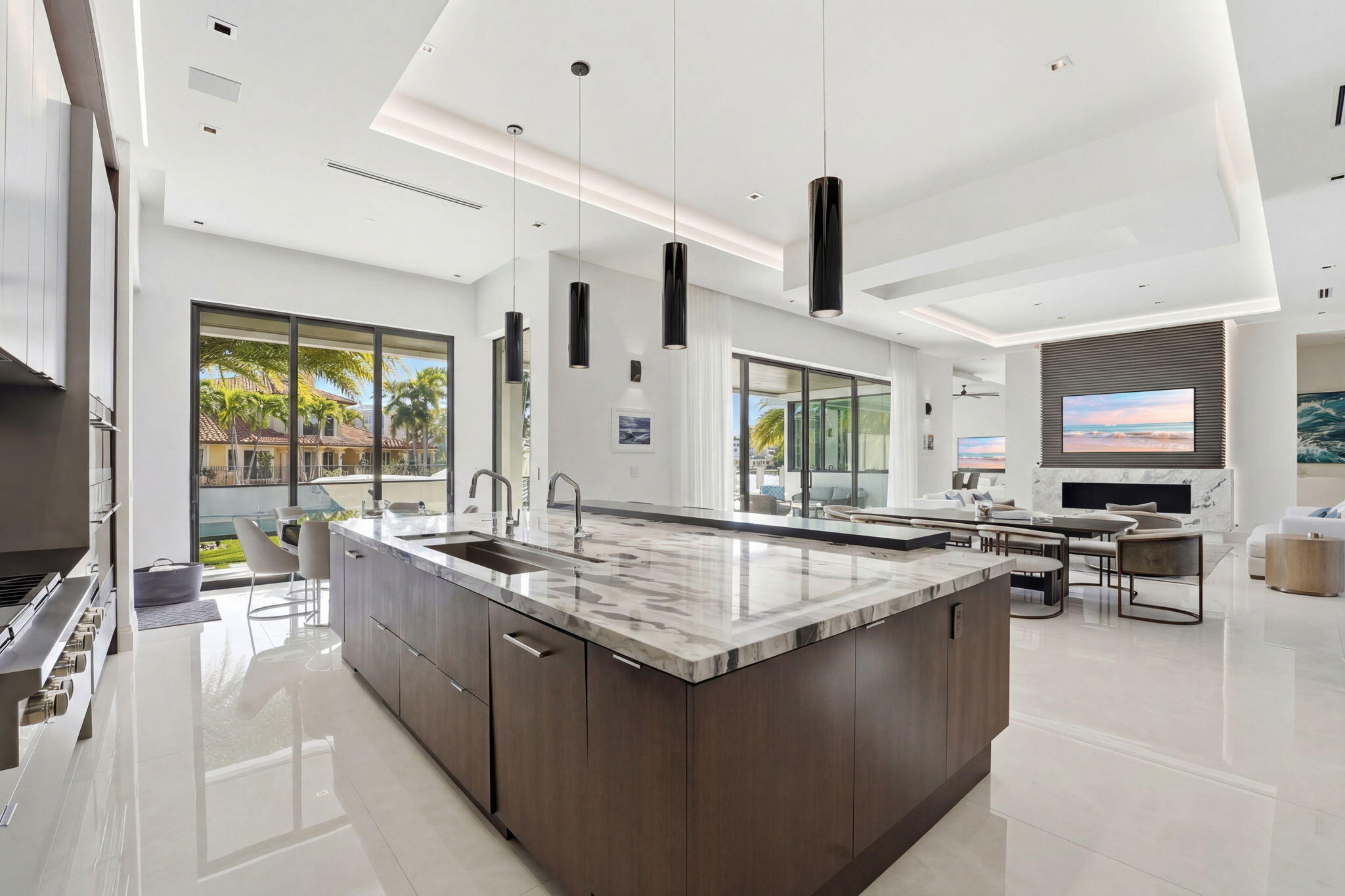 SUN AND SURF CLUB COMMUNITY - Residential