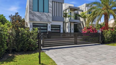 Tiny photo for 749 Bamboo Drive, Boca Raton, FL 33432 (MLS # B26008903)