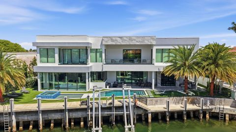 Tiny photo for 749 Bamboo Drive, Boca Raton, FL 33432 (MLS # B26008903)