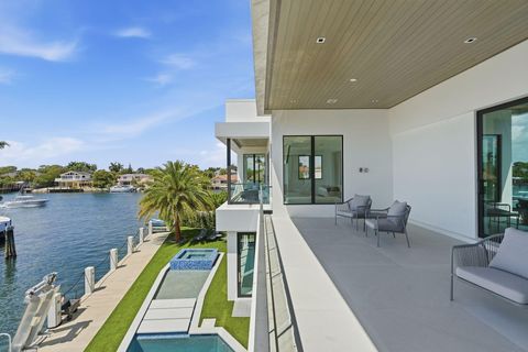 Tiny photo for 749 Bamboo Drive, Boca Raton, FL 33432 (MLS # B26008903)