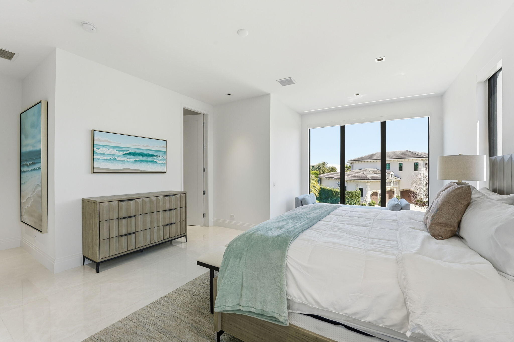 SUN AND SURF CLUB COMMUNITY - Residential