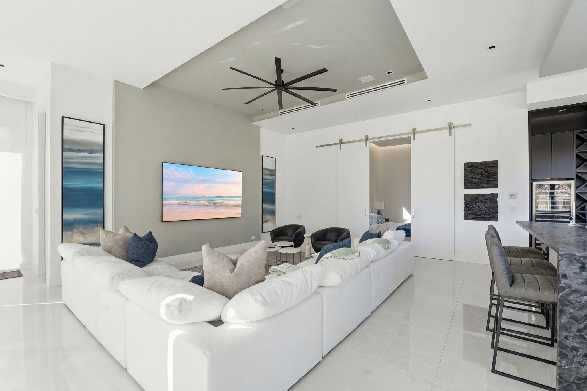 SUN AND SURF CLUB COMMUNITY - Residential