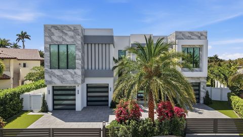 Tiny photo for 749 Bamboo Drive, Boca Raton, FL 33432 (MLS # B26008903)