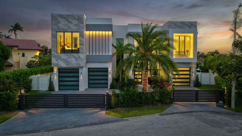 Tiny photo for 749 Bamboo Drive, Boca Raton, FL 33432 (MLS # B26008903)