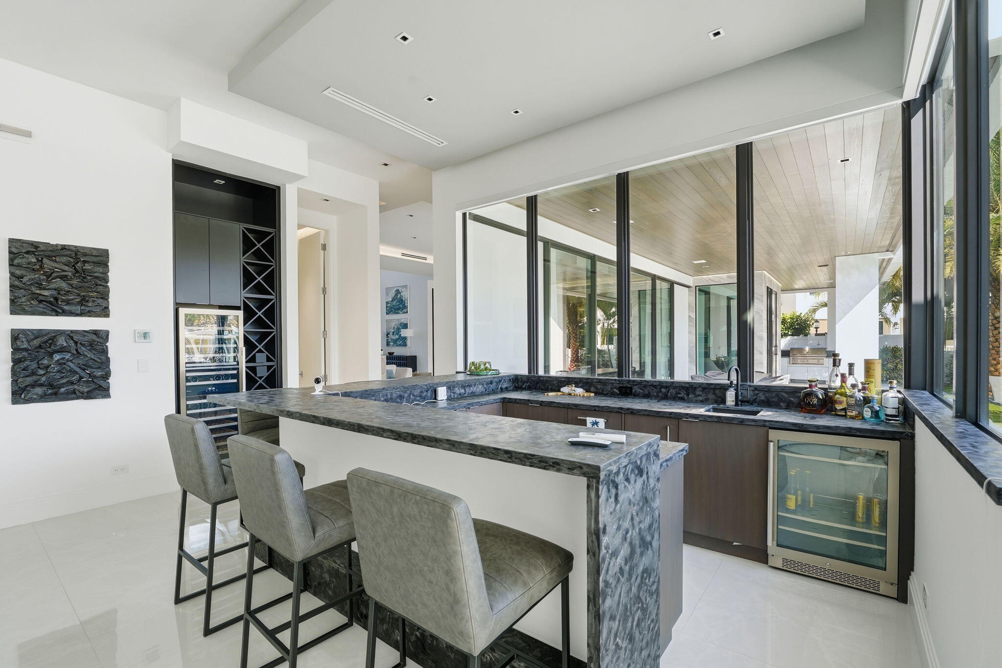 SUN AND SURF CLUB COMMUNITY - Residential