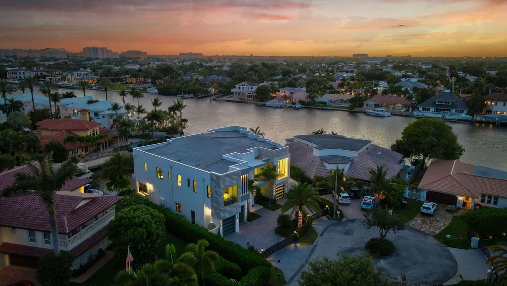 Photo of 749 Bamboo Drive, Boca Raton, FL 33432 (MLS # B26008903)
