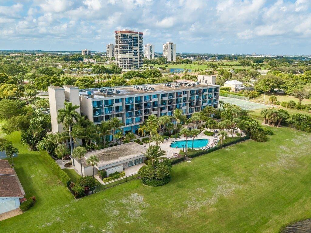 Price reduced and ready to be moved into tomorrow. SUPER FAST HOA approval! A rare find at Lakeshore Condo Club. A 2 bedroom, 2 bathroom corner unit condo located on the 4th floor overlooking beautiful views of West Palm Beach. This unit comes tiled throughout except primary bedroom which has brand new carpet, updated appliances, and bathrooms. Community has heated pool on fabulous Magnolia Lake, BBQ area, gym inside the clubhouse, elevators, property manager on site, housekeeper and maintenance. Balconies are under construction and not allowed to have furniture until January. Schedule to see it before its gone, gone, gone! Landlord is looking for his next awesome tenants!