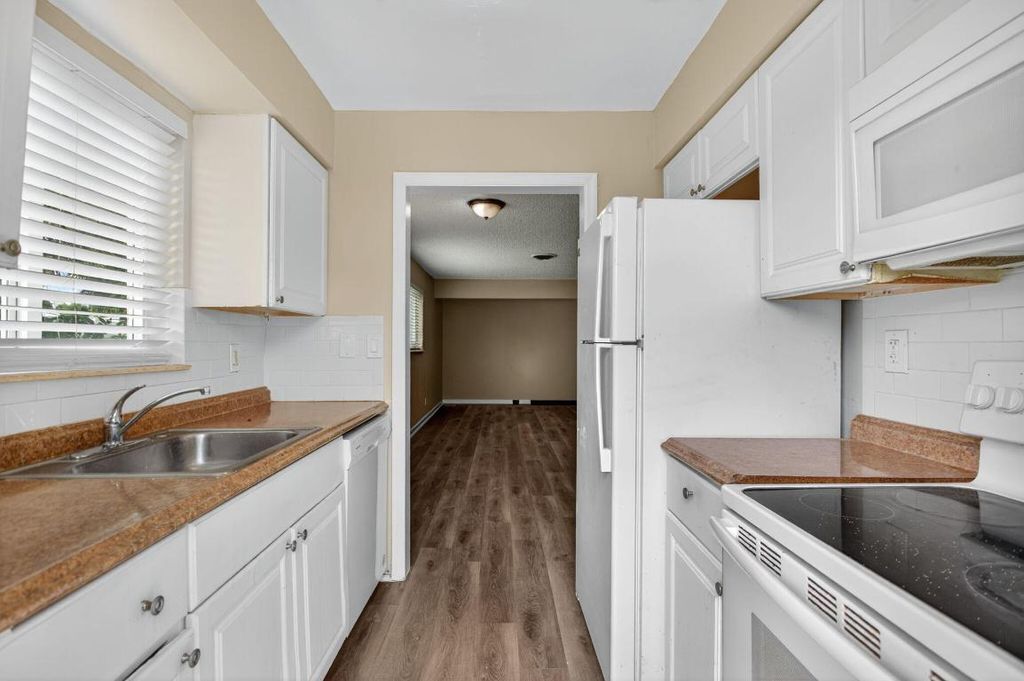 Photo of 3211 NE 7th Avenue #A, Pompano Beach, FL 33064 (MLS # R11135482)