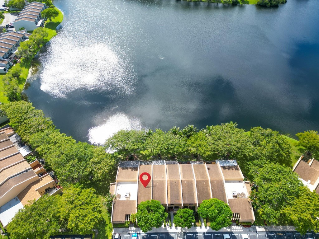 WESTVIEW CONDO 10 - Residential