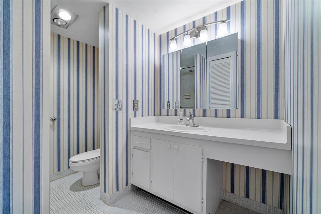 TIERRA DEL MAR CONDO - Residential