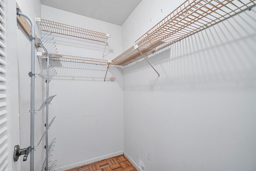 TIERRA DEL MAR CONDO - Residential