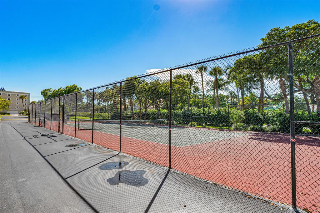 TIERRA DEL MAR CONDO - Residential