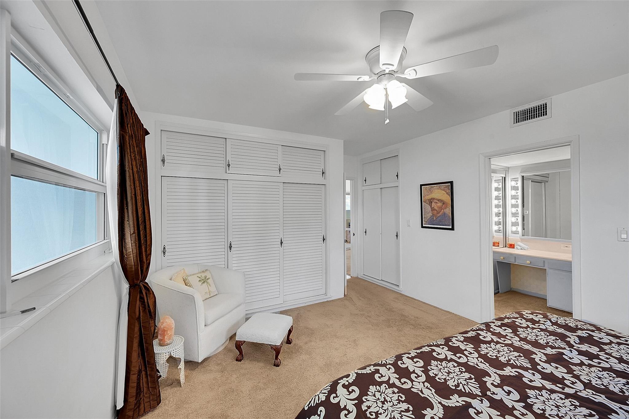 OCEAN EAST - Residential