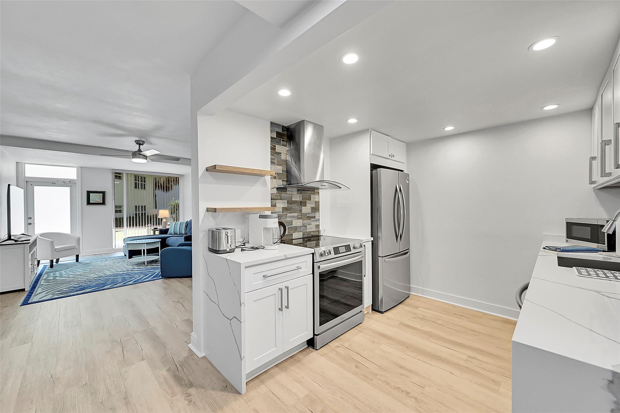 OCEAN EAST - Residential