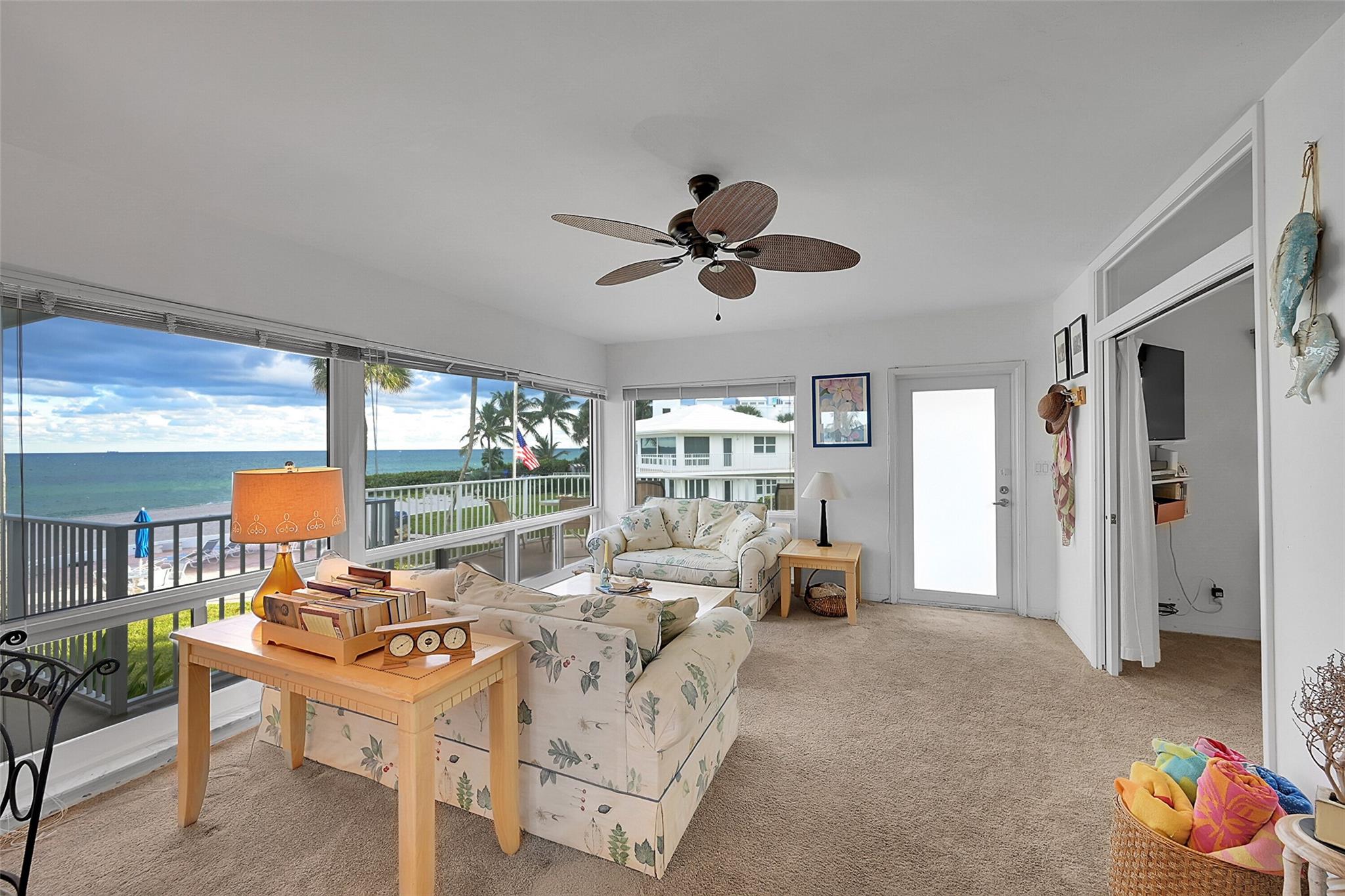 OCEAN EAST - Residential