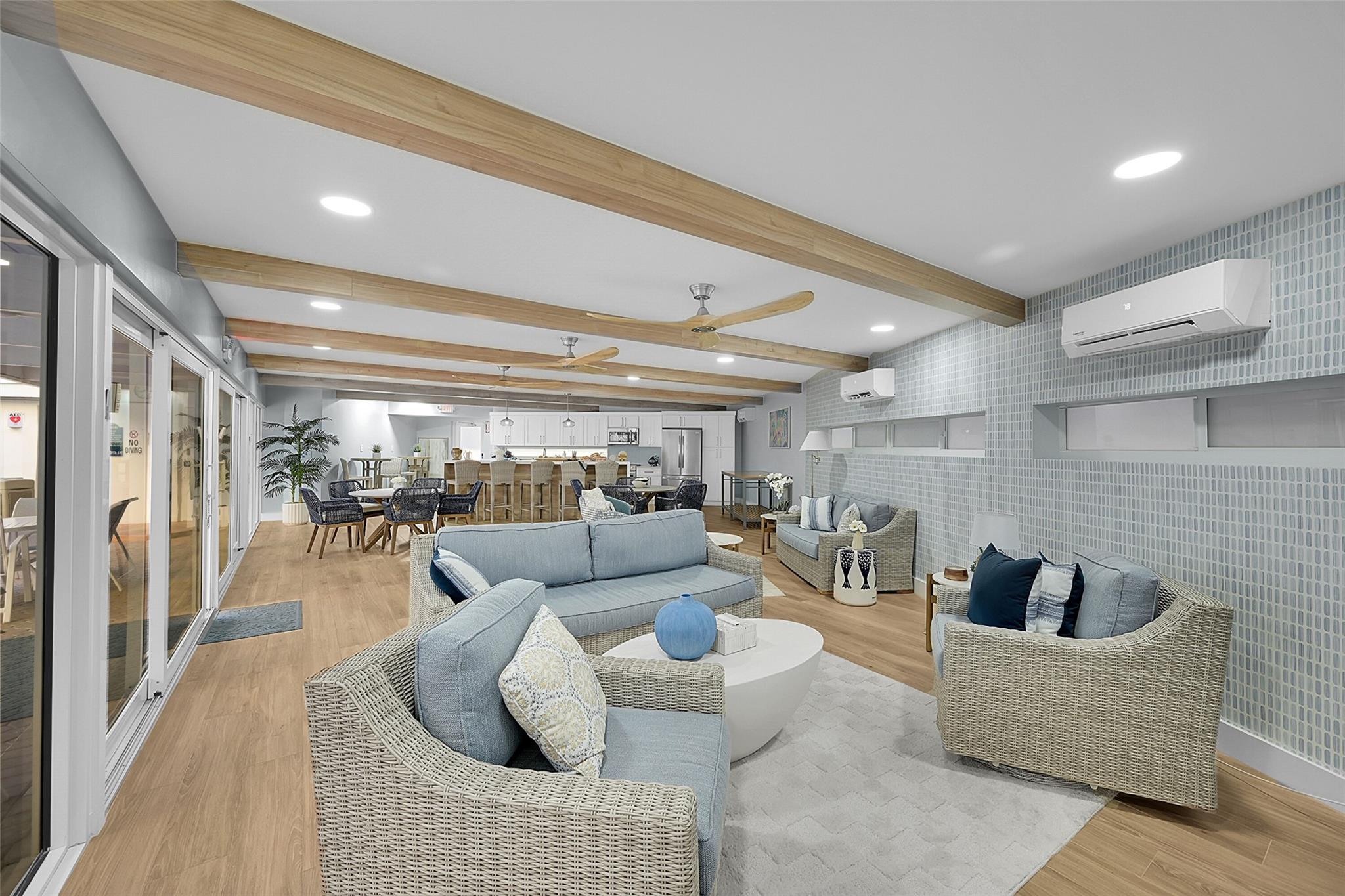 OCEAN EAST - Residential