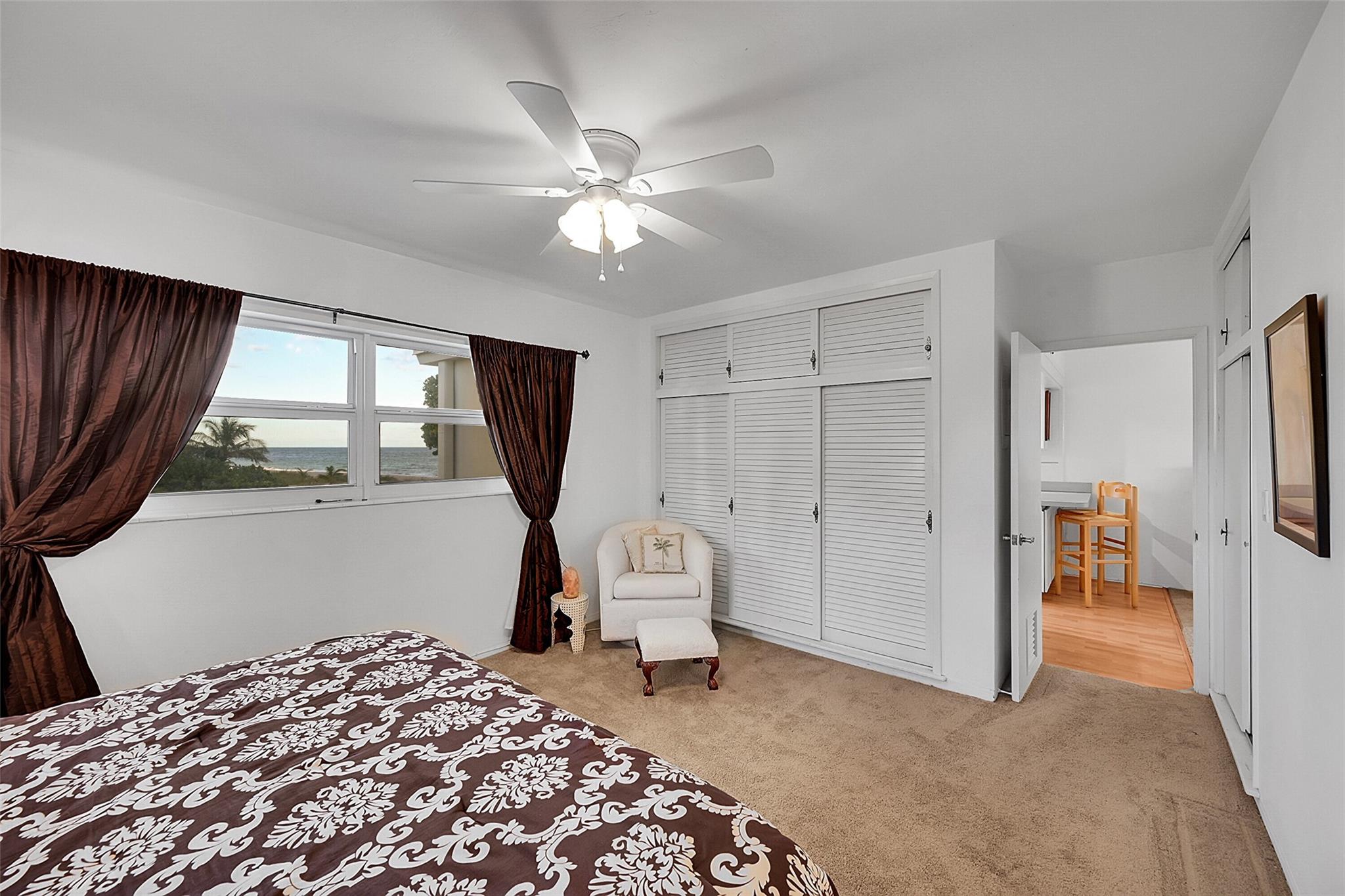 OCEAN EAST - Residential