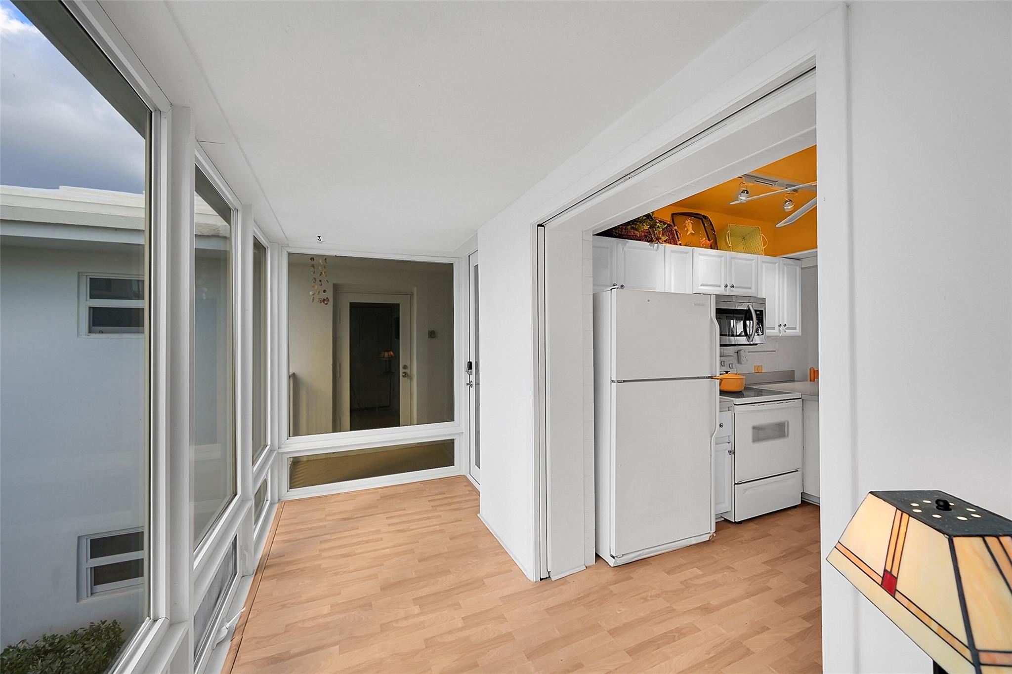 OCEAN EAST - Residential