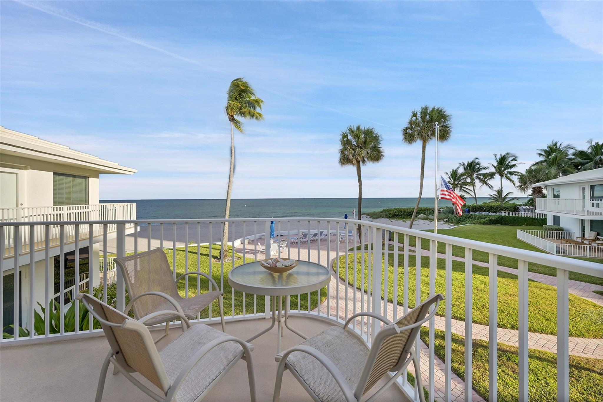 OCEAN EAST - Residential