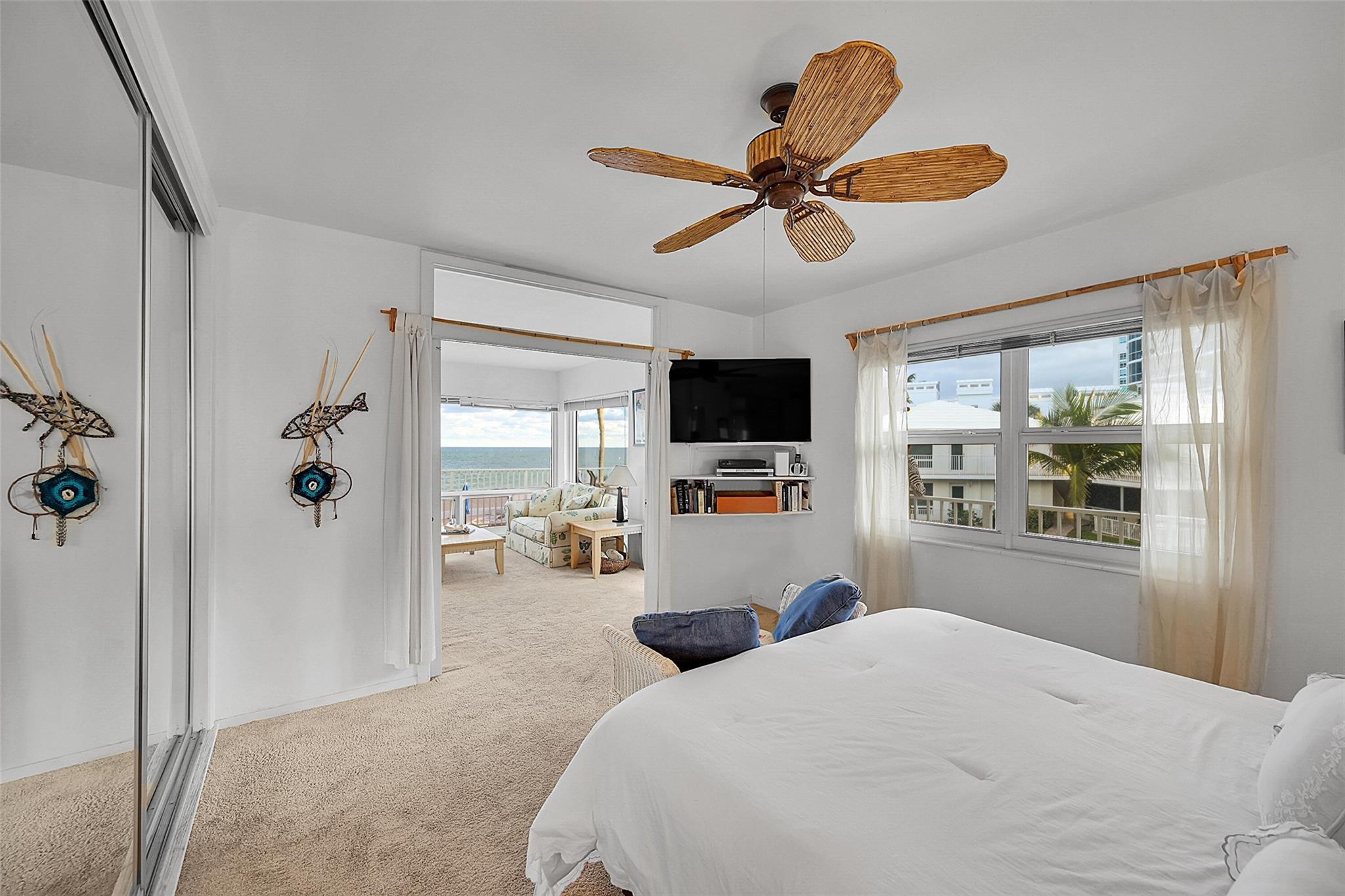 OCEAN EAST - Residential