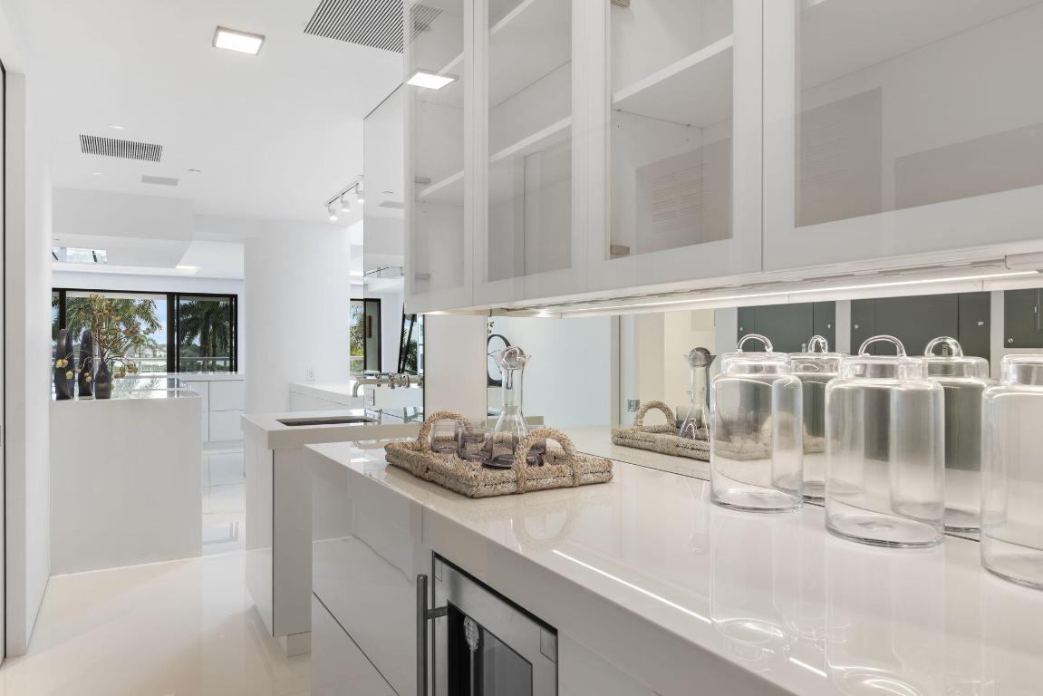 PLAZA OF THE PALM BEACHES CONDO - Residential